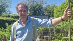 BBC TELLS MONTY DON TO KISS AND TELL: CELEB CAN'T EVEN GET HIS FASHION GAME RIGHT!